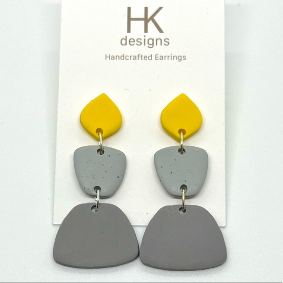 NWT Handmade Clay Earrings - Picture 1 of 10